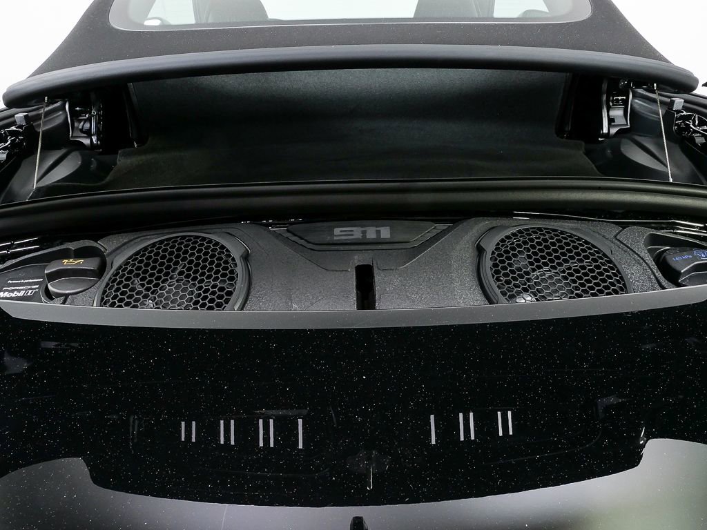 New 2026 Porsche 911 GTS image 31