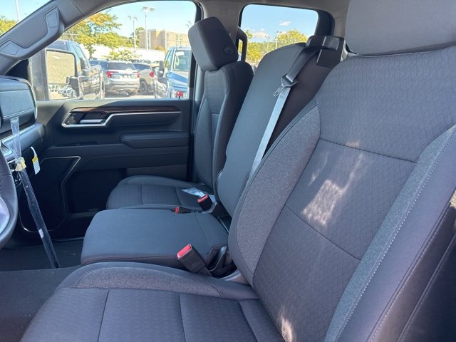 New 2026 GMC Sierra 2500 SLE image 16