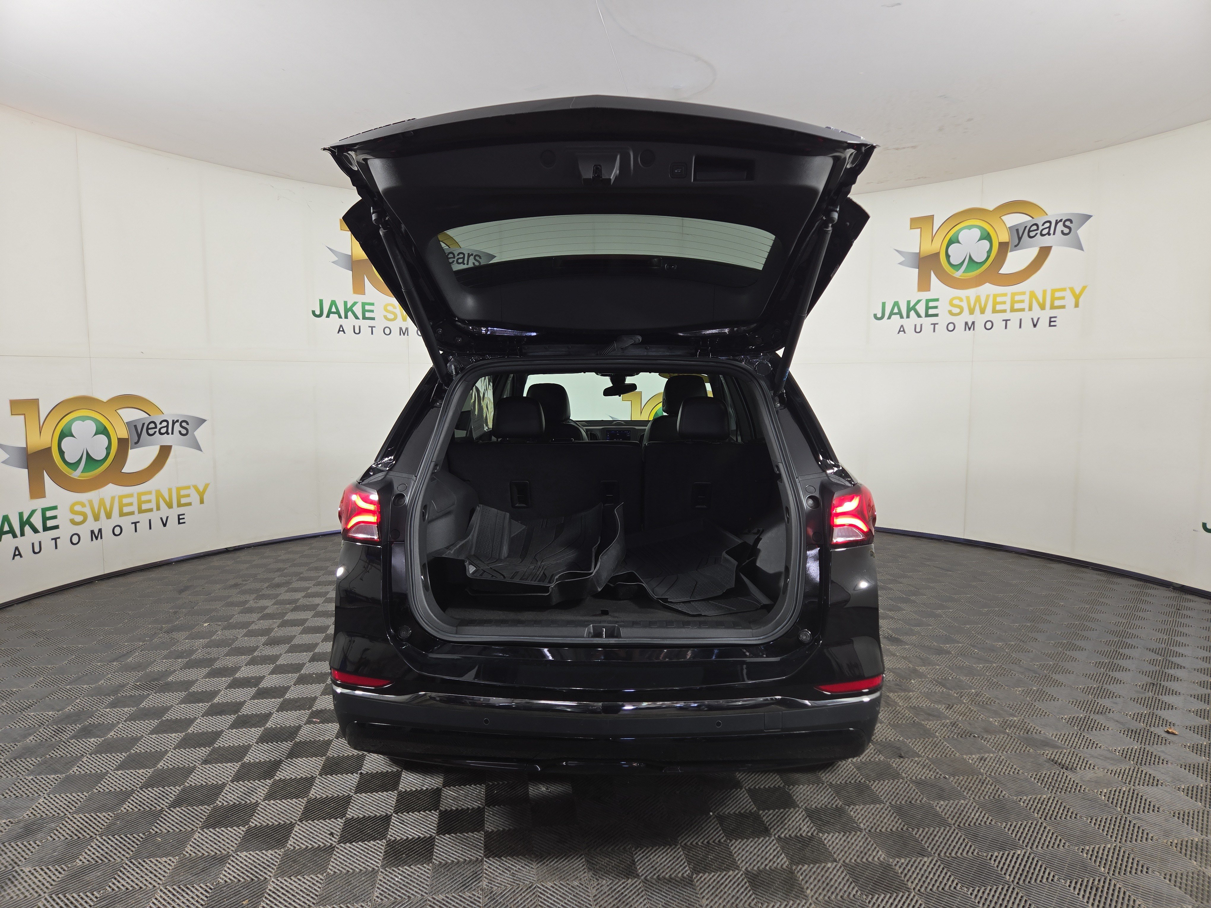 Certified 2023 Chevrolet Equinox RS FWD image 31