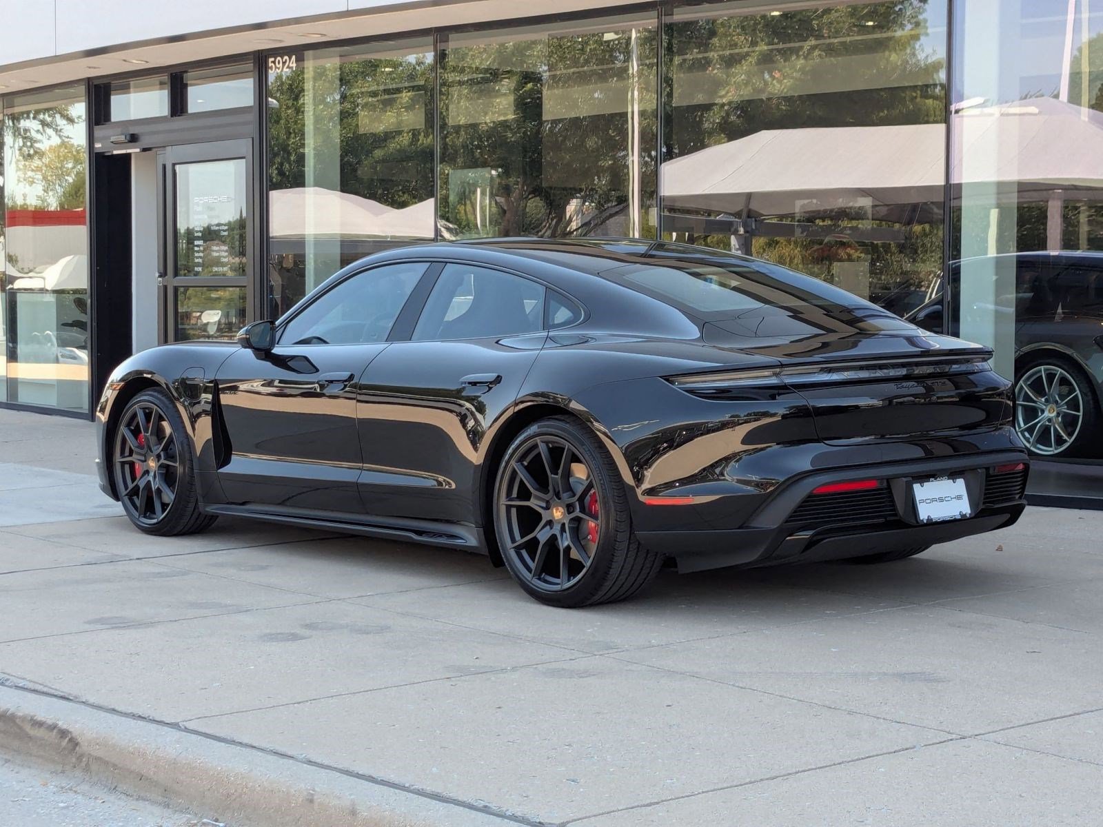 New 2026 Porsche Taycan GTS image 3