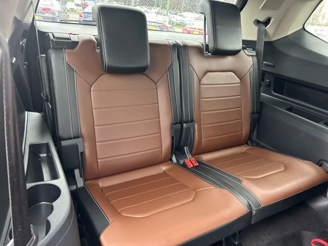 Used 2022 Volkswagen Atlas SEL Premium image 15
