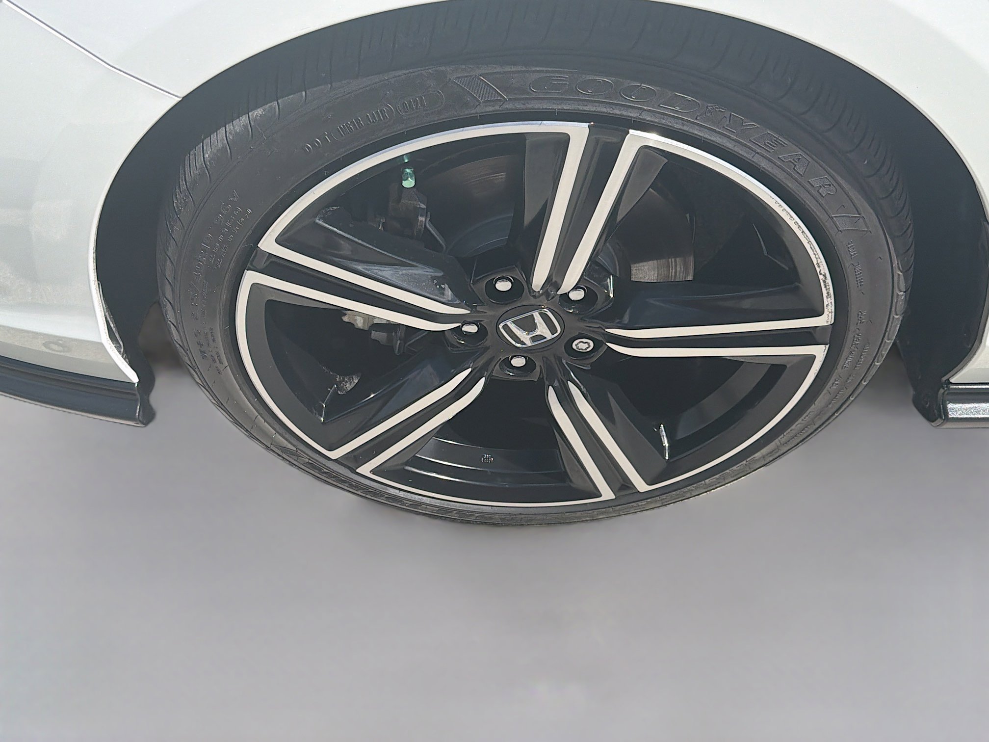 Certified 2024 Honda Accord Sport image 35