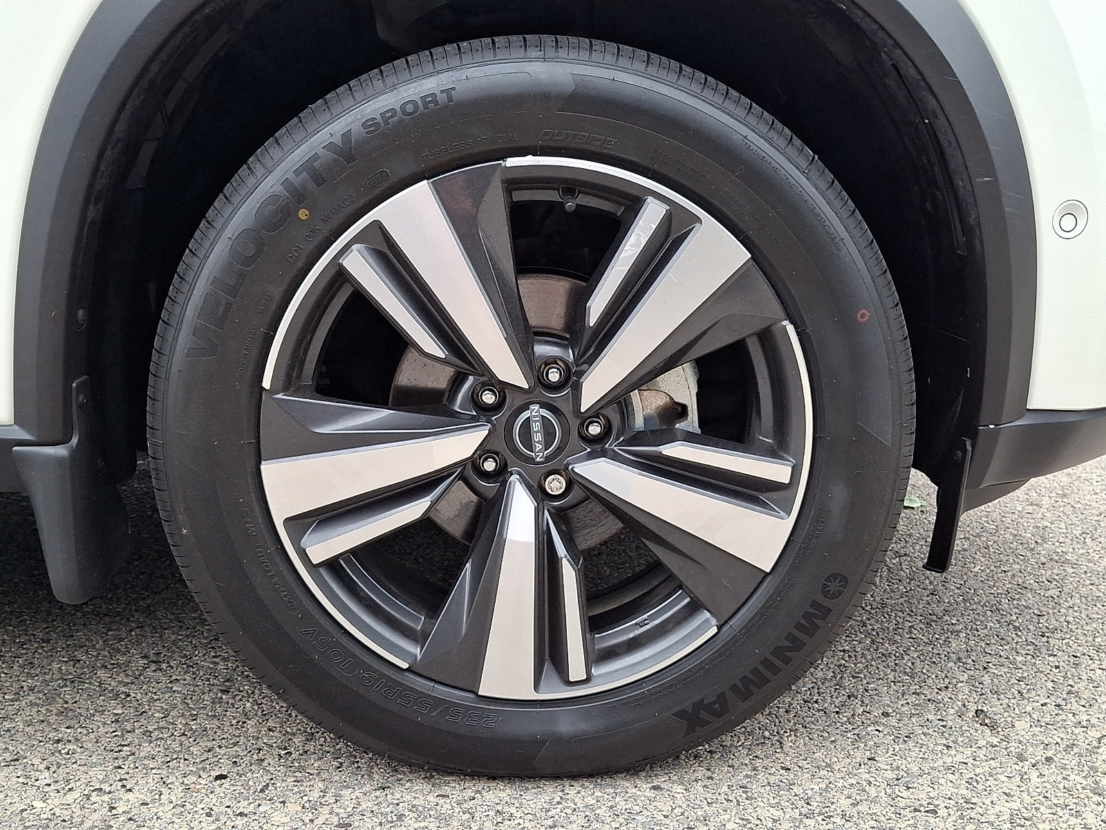 Certified 2023 Nissan Rogue Platinum w/ Platinum Premium Package AWD/4WD image 8