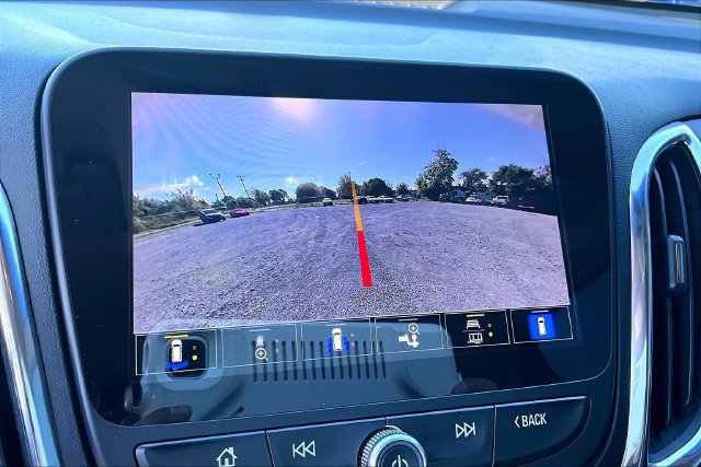 Used 2022 Chevrolet Equinox LT FWD image 14