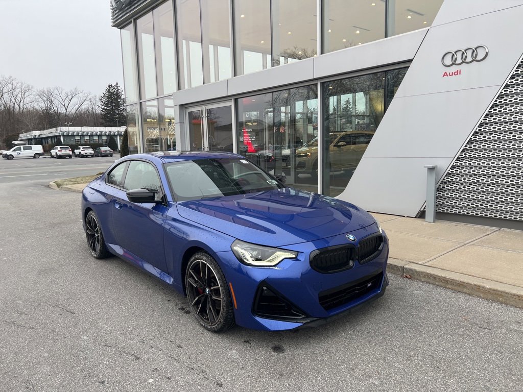 Used 2025 BMW M240i xDrive Coupe image 5
