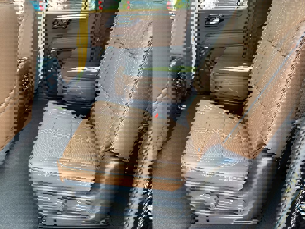 New 2026 Chevrolet Suburban High Country image 26