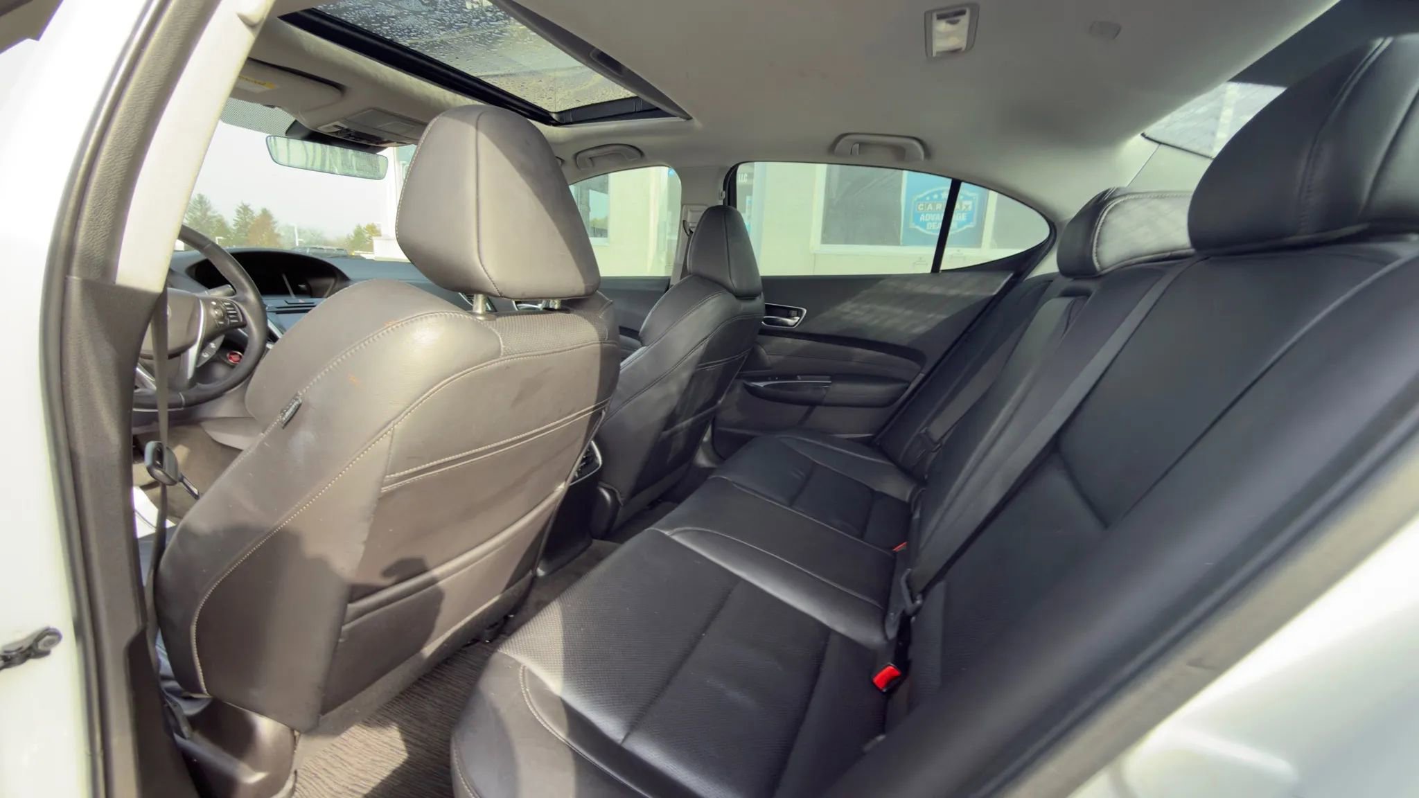 Used 2018 Acura TLX w/ Technology Package image 9