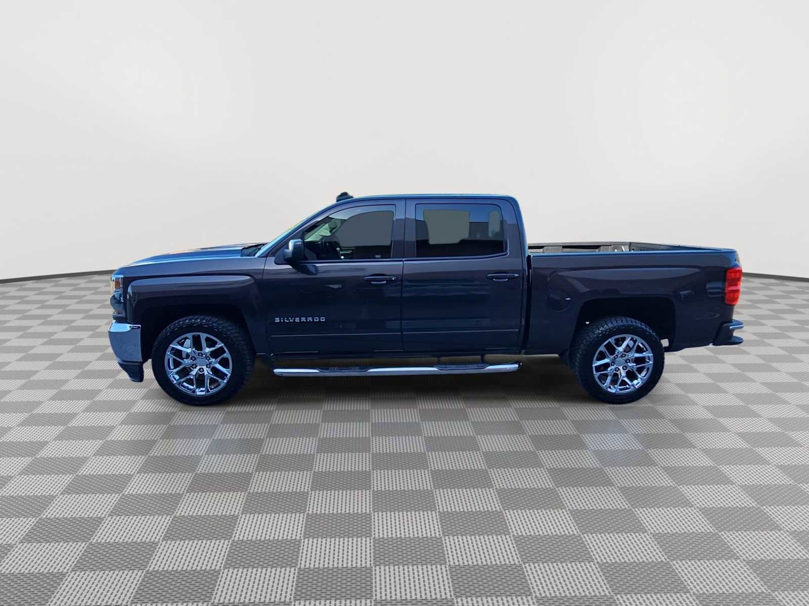 Used 2016 Chevrolet Silverado 1500 LT w/ All Star Edition image 4