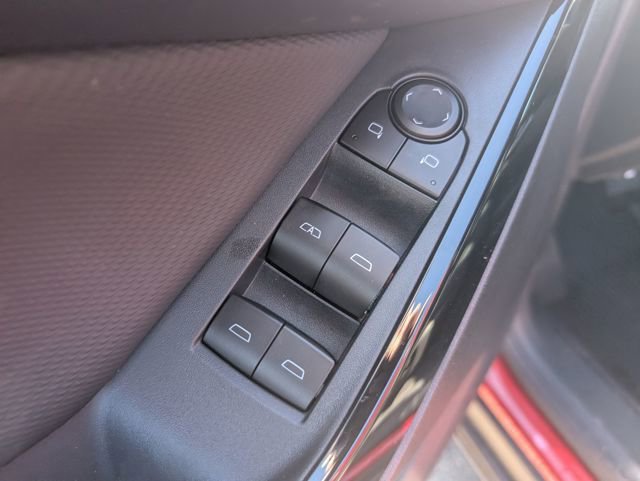 New 2026 Chevrolet Equinox LT w/ Convenience Package II AWD/4WD image 15