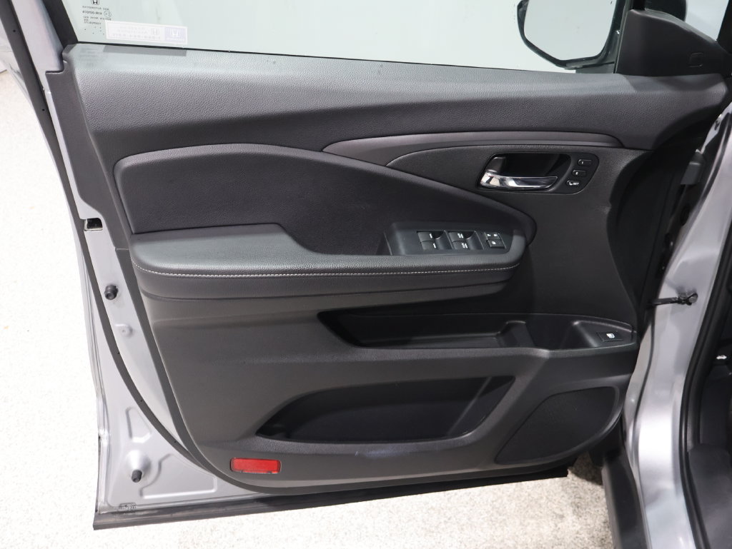 Used 2023 Honda Ridgeline RTL image 16