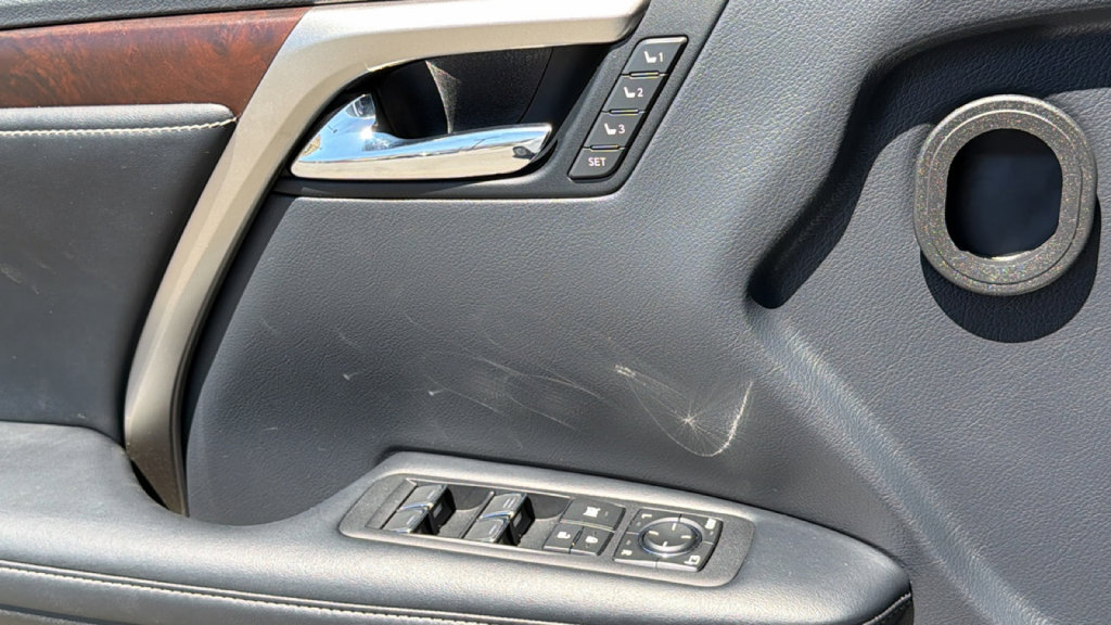 Used 2022 Lexus RX 450h AWD w/ Premium Package image 22
