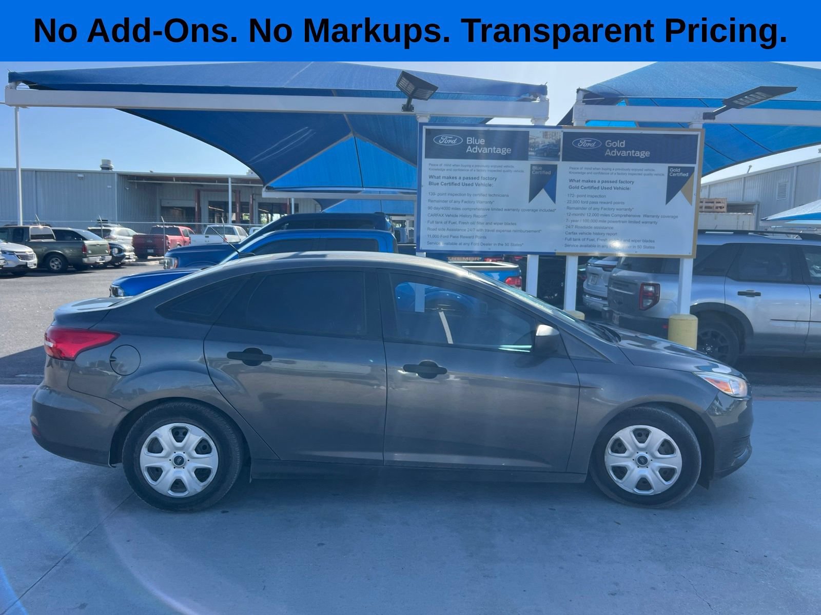 Used 2017 Ford Focus S FWD image 1