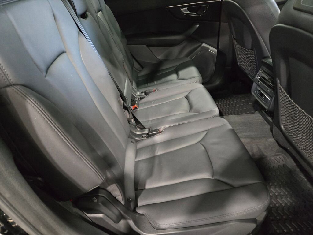 Used 2022 Audi Q7 2.0T Premium image 13