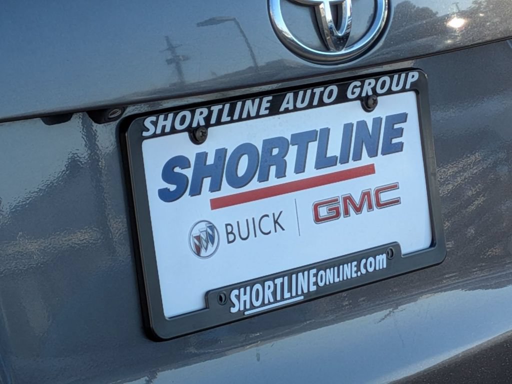 Used 2014 Toyota RAV4 LE AWD/4WD image 32