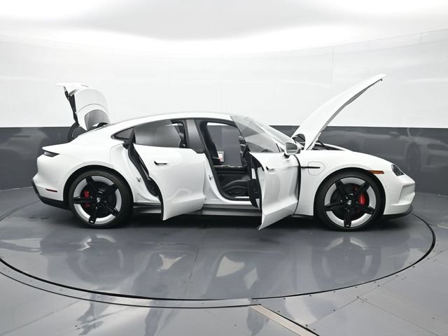 Certified 2025 Porsche Taycan 4S AWD/4WD image 34