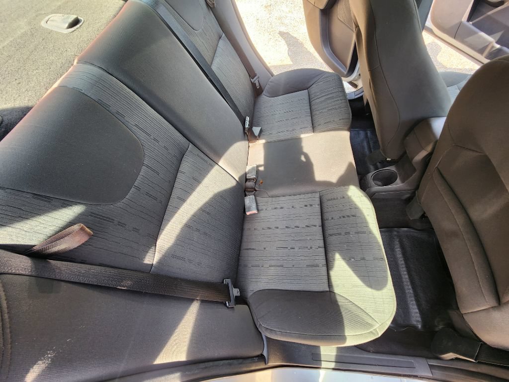 Used 2008 Ford Focus SE FWD image 7