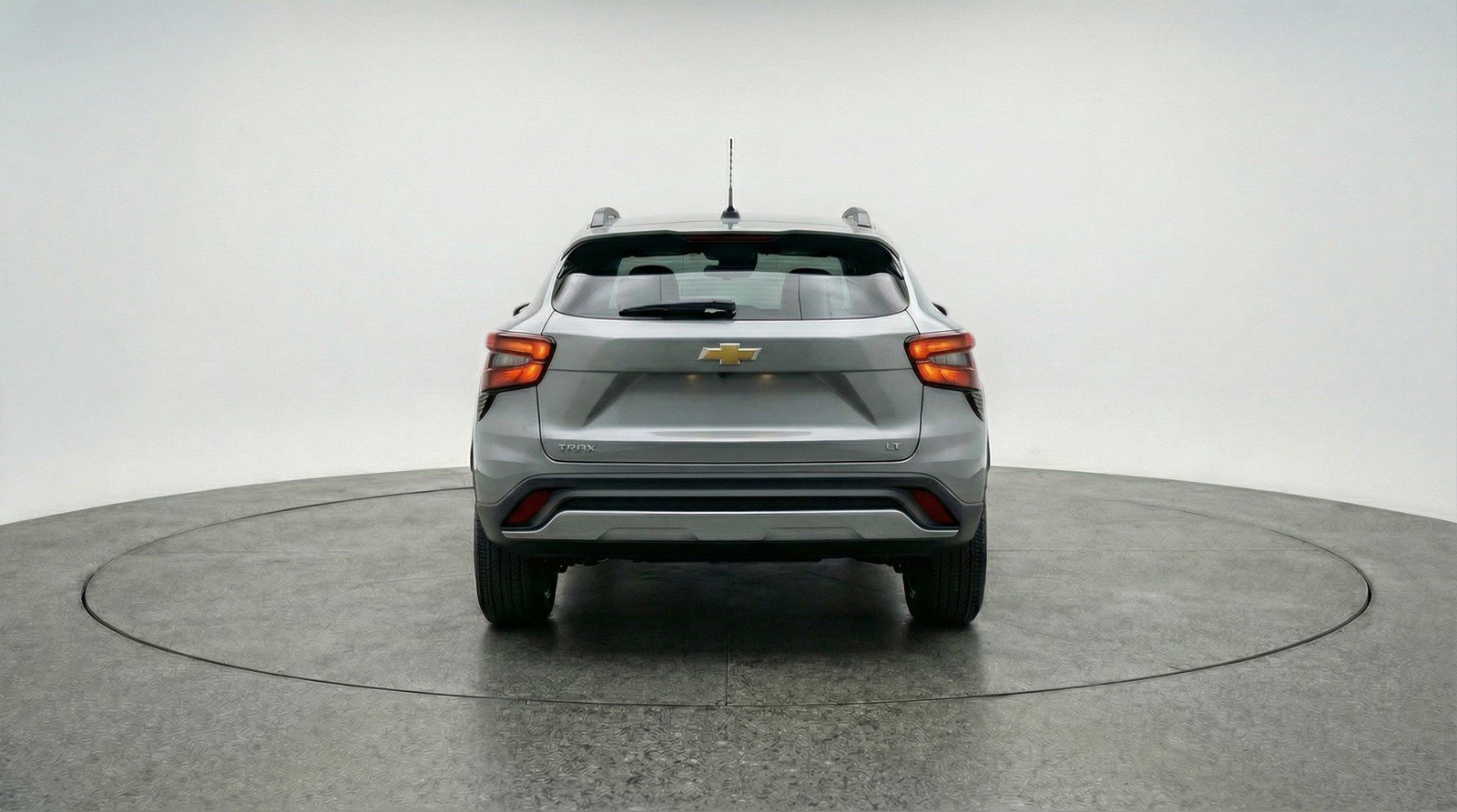 Used 2025 Chevrolet Trax LT FWD image 6
