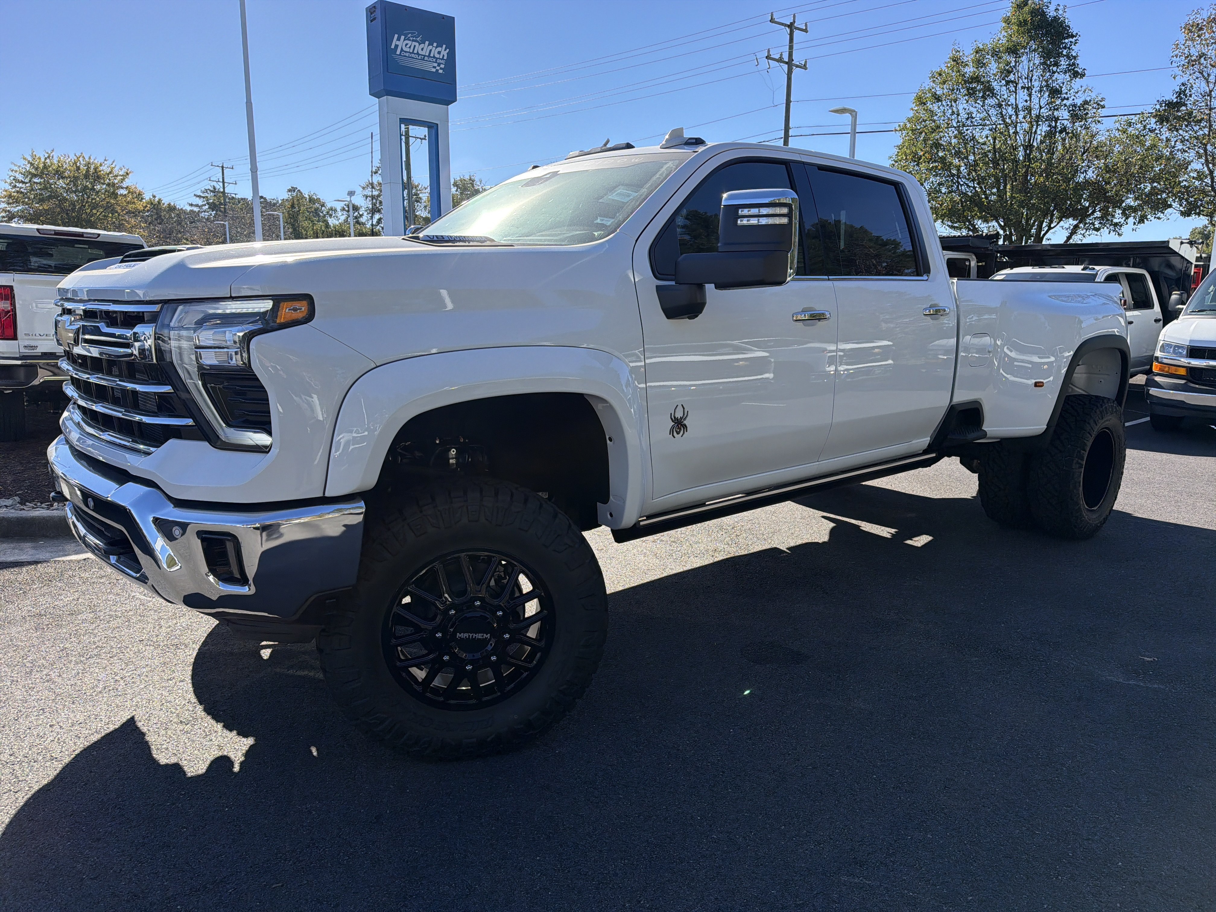 New 2026 Chevrolet Silverado 3500 LTZ w/ LTZ Plus Package AWD/4WD image 5