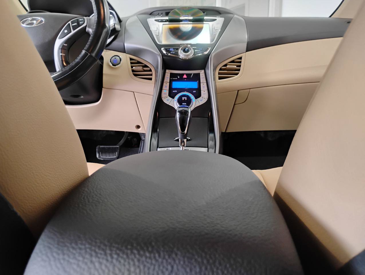 Used 2013 Hyundai Elantra Limited w/ Technology Pkg FWD image 73