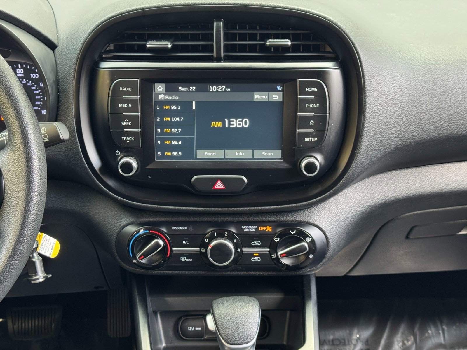 Used 2021 Kia Soul LX w/ Paint Protection Package image 20