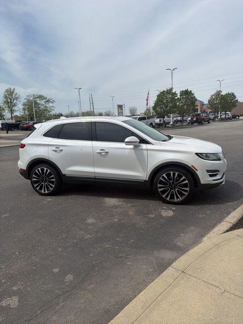 Used 2019 Lincoln MKC Reserve image 4