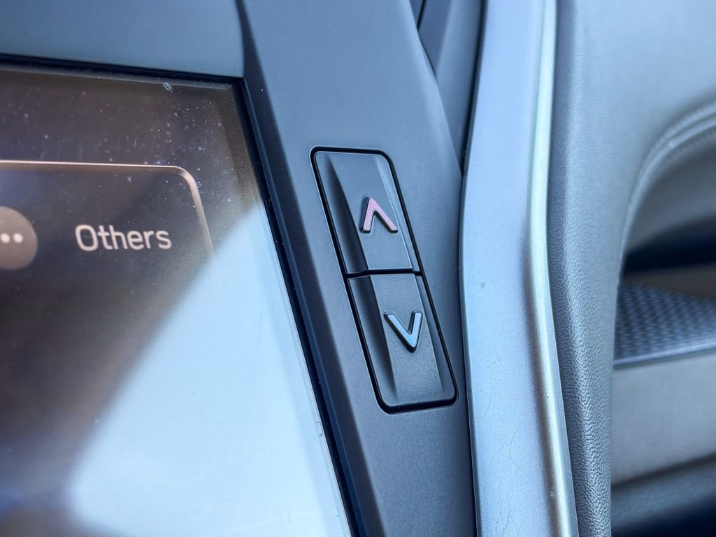 Used 2020 Subaru Legacy image 28