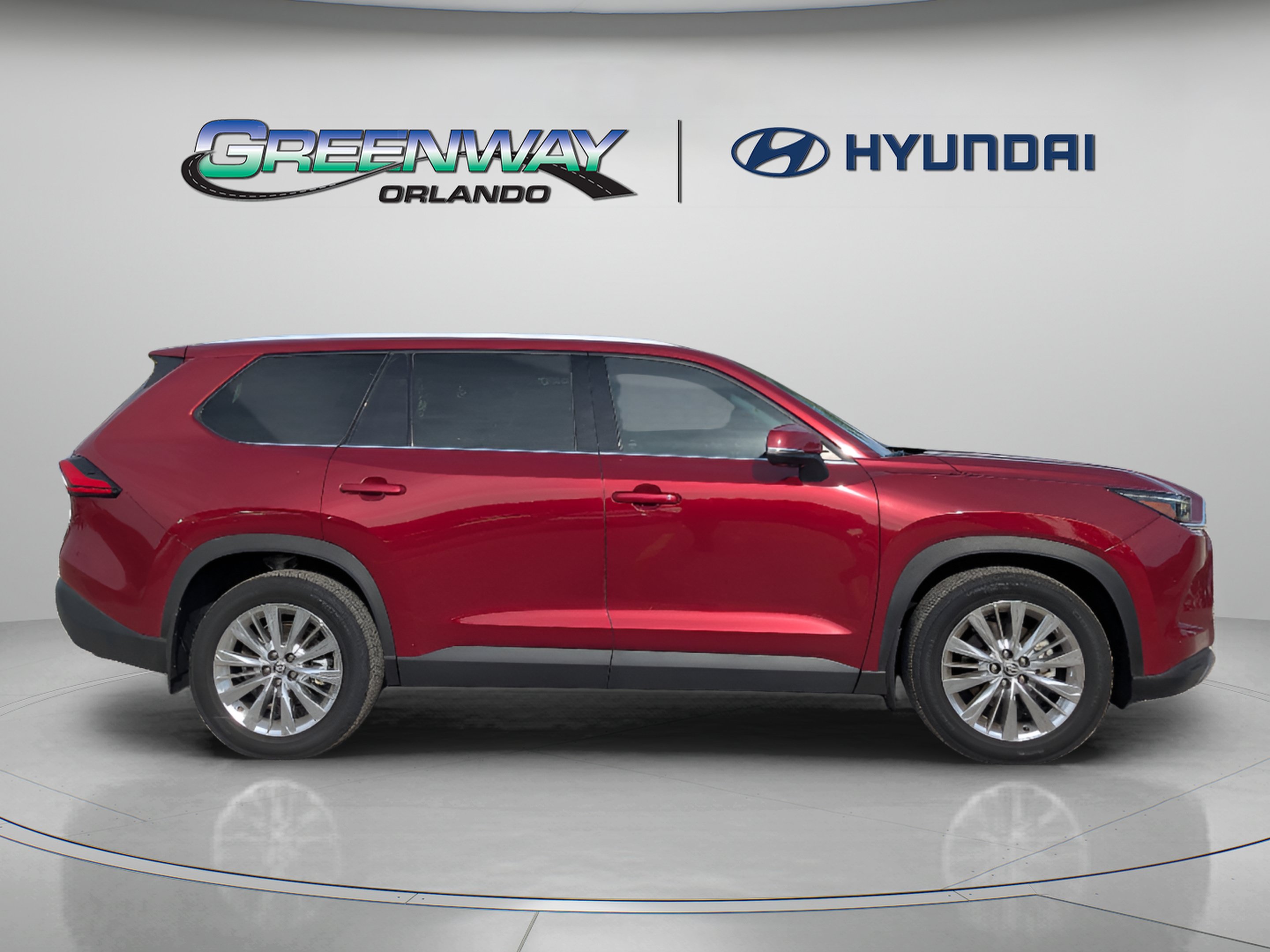 Used 2024 Toyota Grand Highlander AWD image 10
