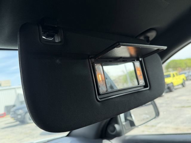 Used 2017 Jeep Grand Cherokee Altitude image 22