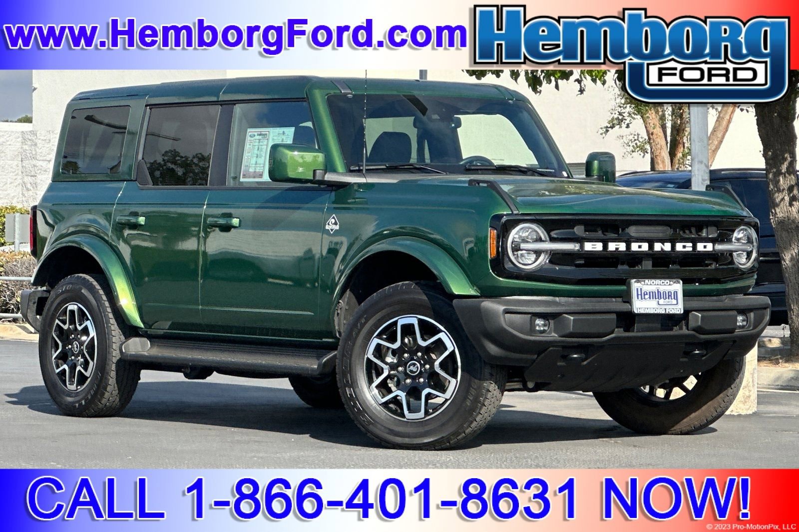Used 2025 Ford Bronco Outer Banks image 1