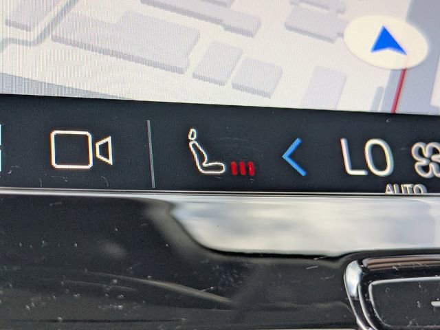 Used 2024 Volvo V90 B6 Cross Country Plus image 30