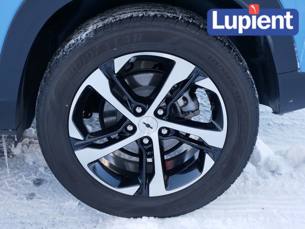 Used 2024 Chevrolet Trax RS image 12