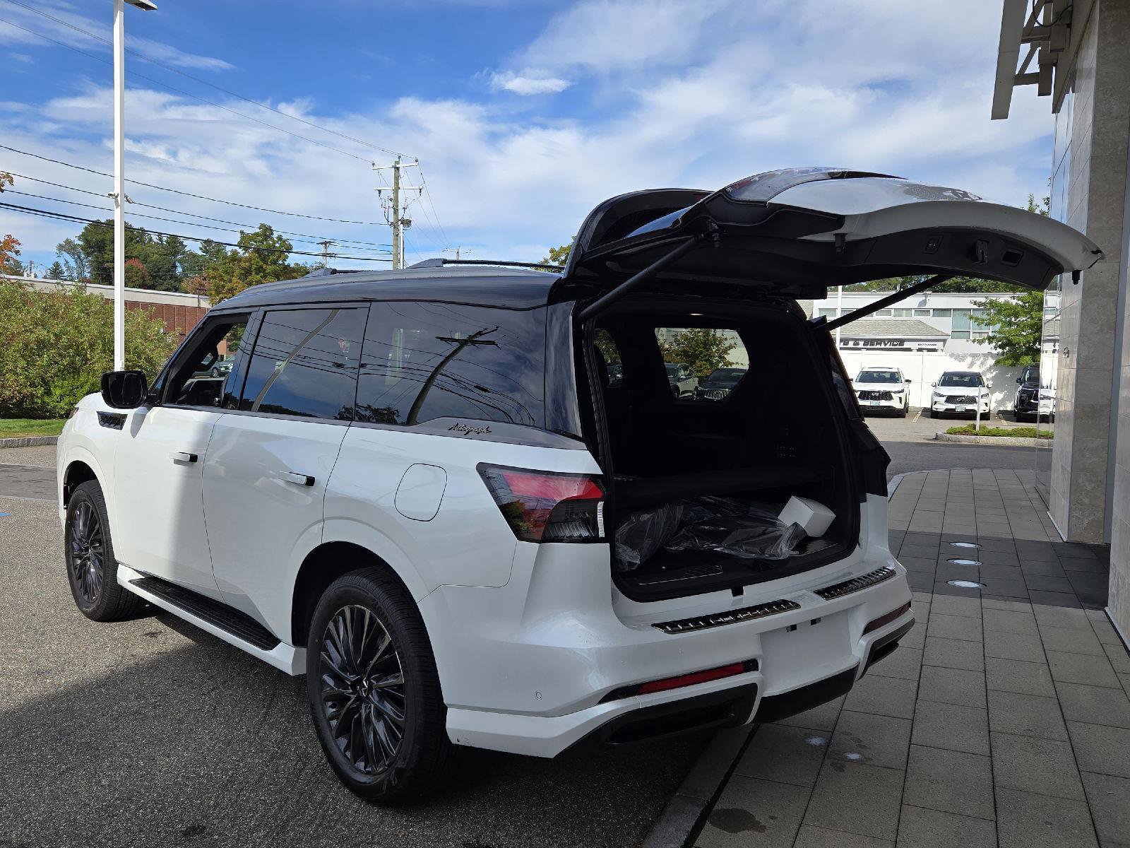 New 2026 INFINITI QX80 Autograph image 20