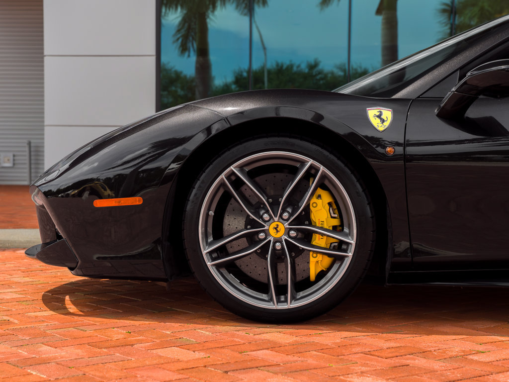 Certified 2018 Ferrari 488 Spider RWD image 21