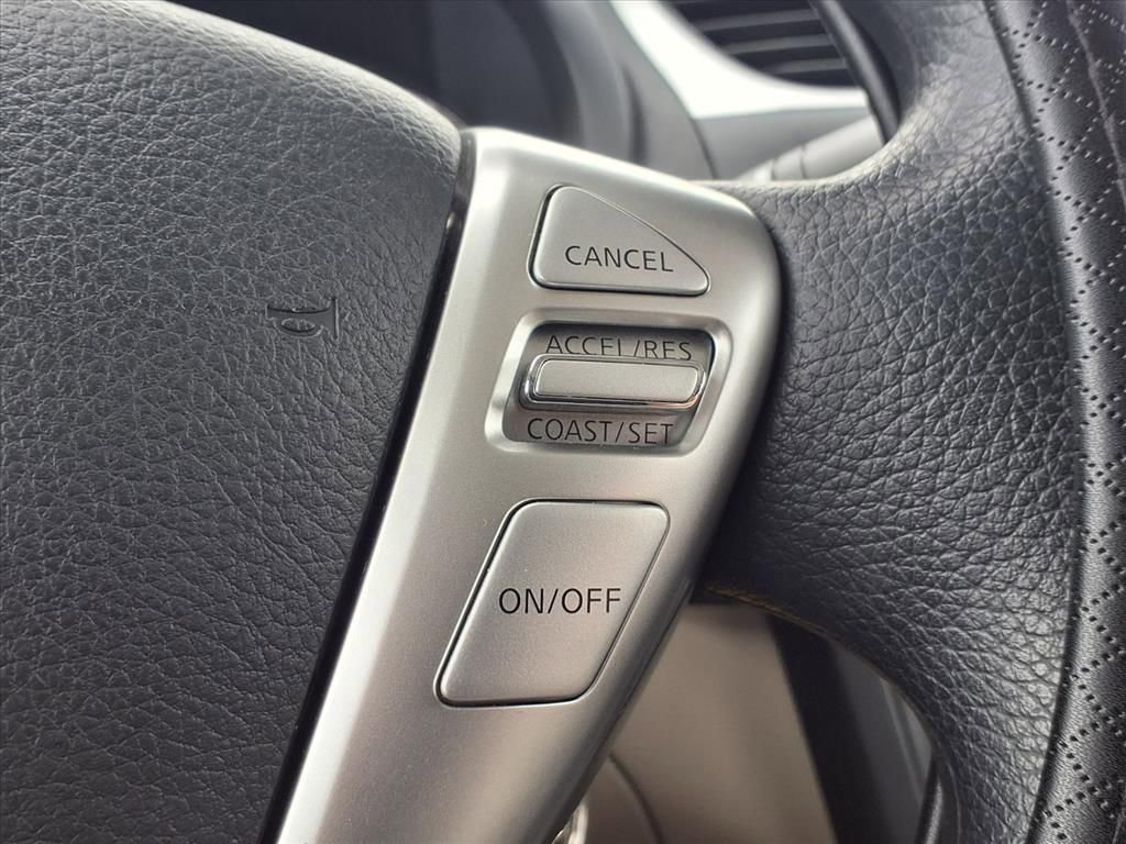 Used 2016 Nissan Sentra S image 13