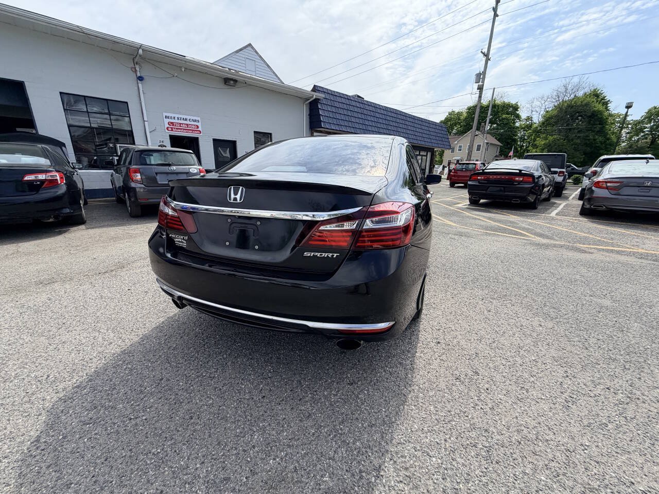 Used 2017 Honda Accord Sport image 49