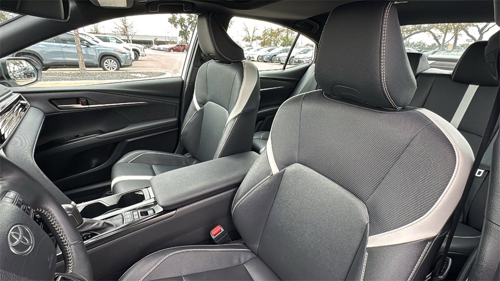 Certified 2025 Toyota Camry SE image 19