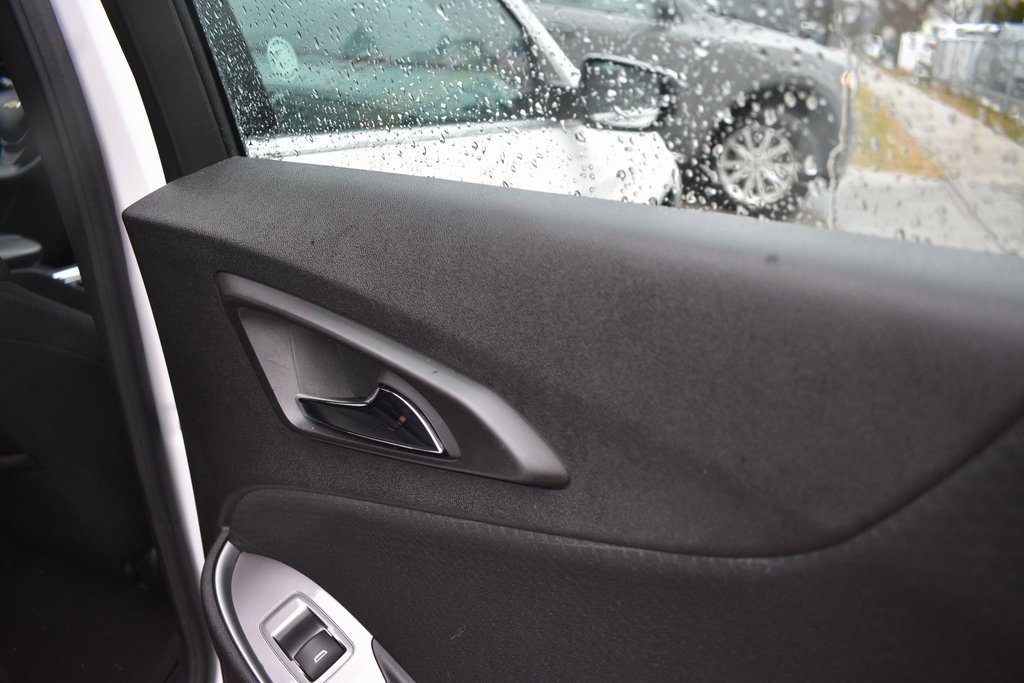 Used 2024 Chevrolet Malibu LT image 28