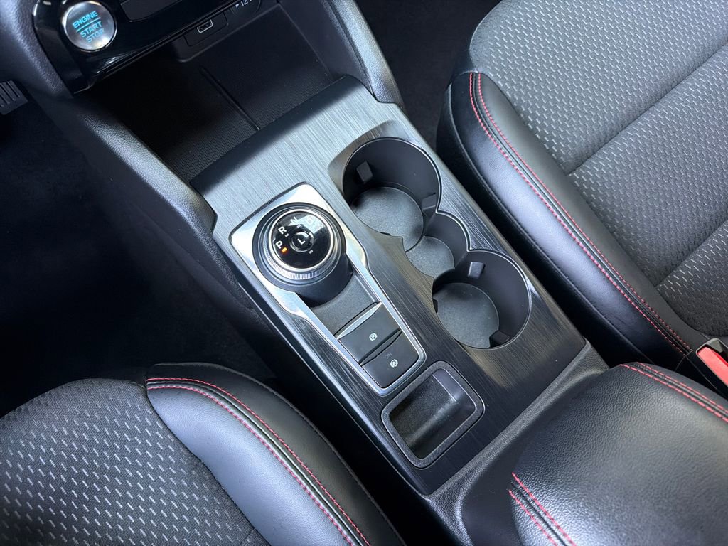 Used 2025 Ford Escape ST-Line w/ Equipment Group 301A image 32