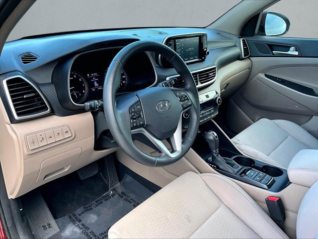 Used 2020 Hyundai Tucson Sport FWD image 14