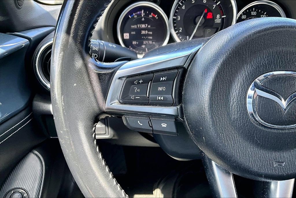Used 2020 MAZDA MX-5 Miata RF Grand Touring RWD image 20