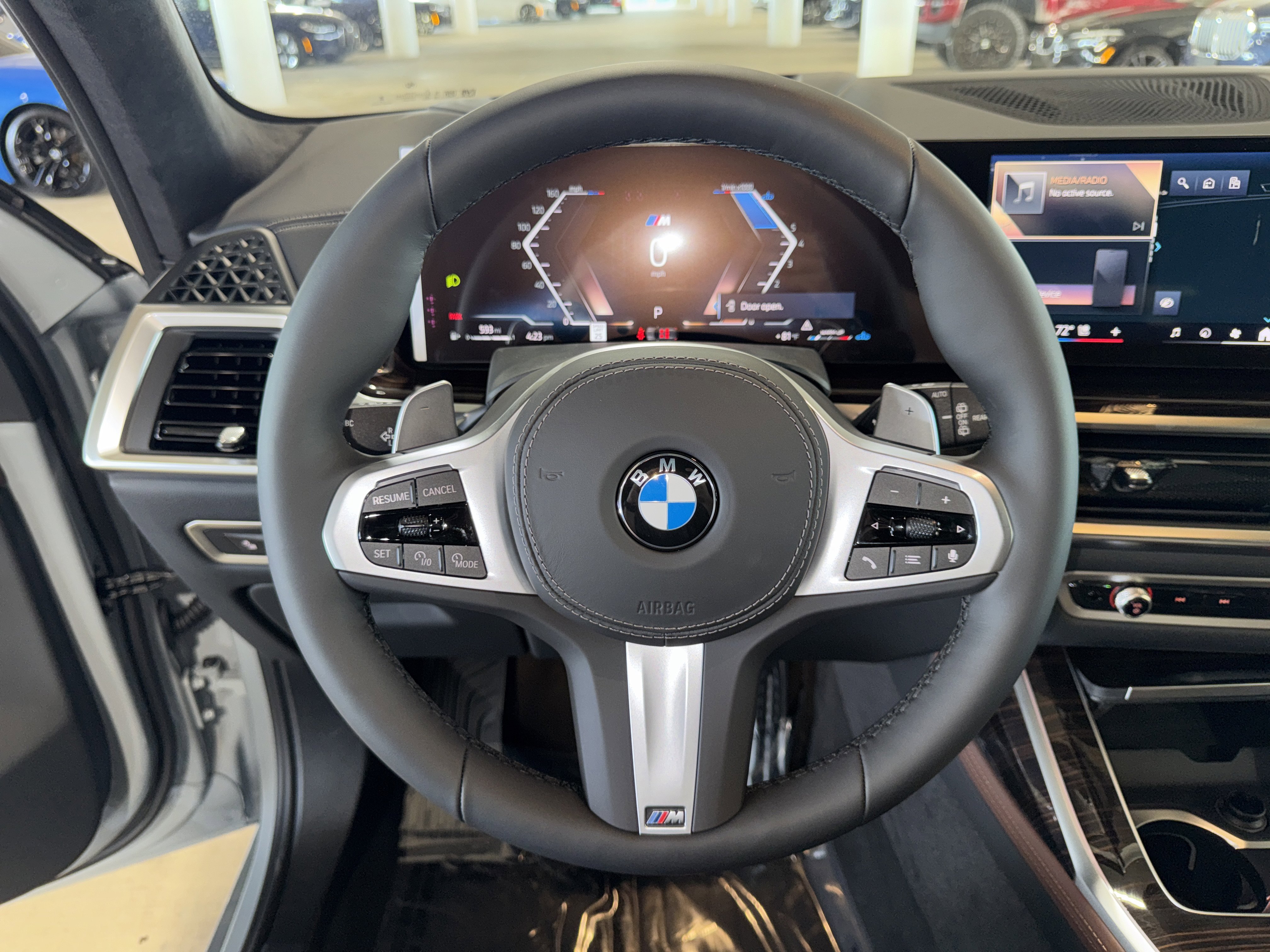 New 2026 BMW X7 xDrive40i w/ Executive Package image 16