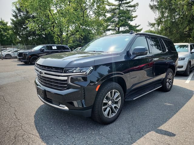 Used 2022 Chevrolet Tahoe LT w/ LT Signature Plus Package AWD/4WD image 3
