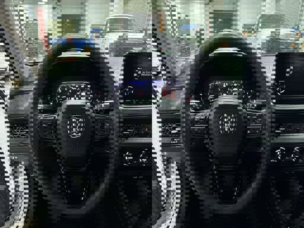 Certified 2023 Honda Accord EX image 18