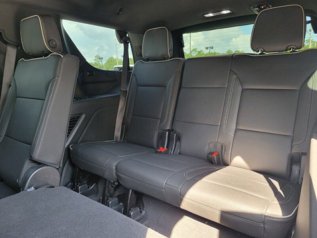 Used 2023 GMC Yukon SLT RWD image 29