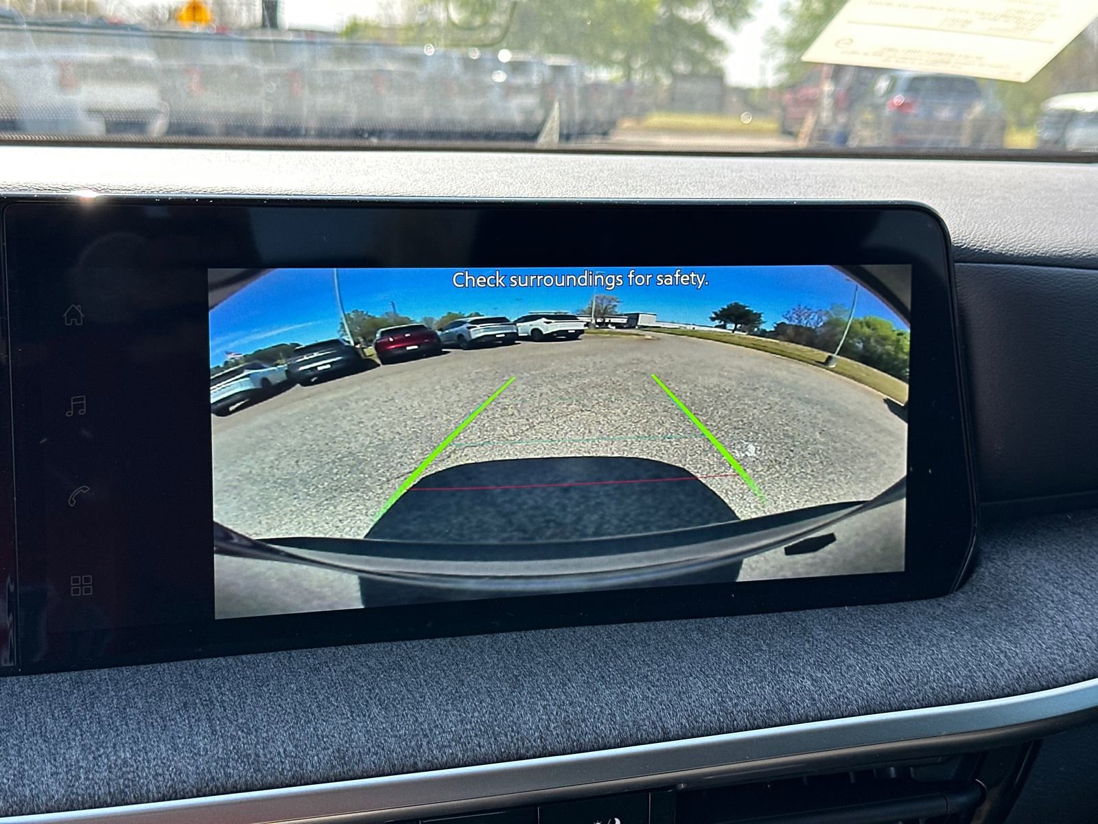 New 2026 Nissan Kicks S image 27