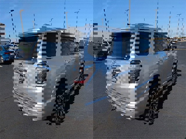 Used 2016 Toyota 4Runner Limited image 6