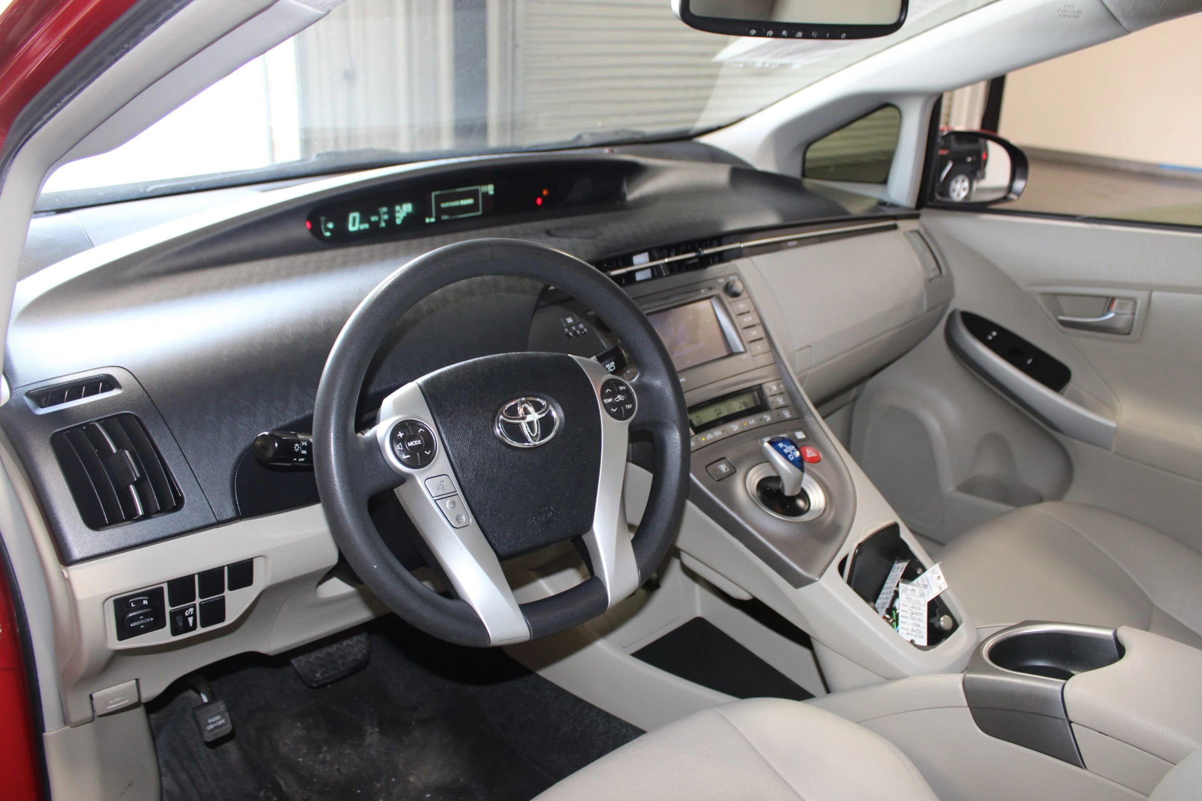Used 2013 Toyota Prius Three image 6