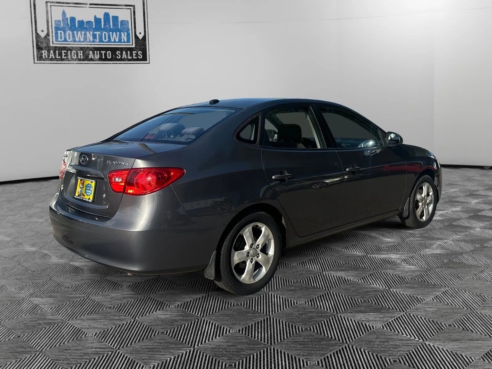 Used 2008 Hyundai Elantra SE FWD image 6