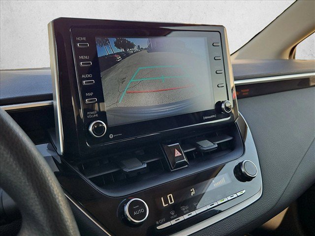 Used 2021 Toyota Corolla LE FWD image 13