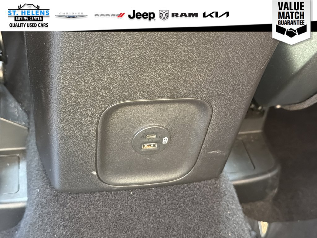 Used 2022 Ford Escape SEL AWD/4WD image 15